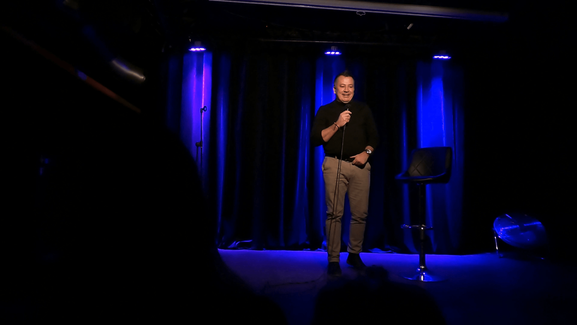 Robert Oskwarek Stand Up Robert Oskwarek Stand Up